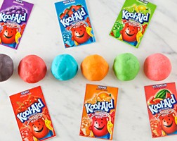 Kool-Aid-Play-Dough-11117